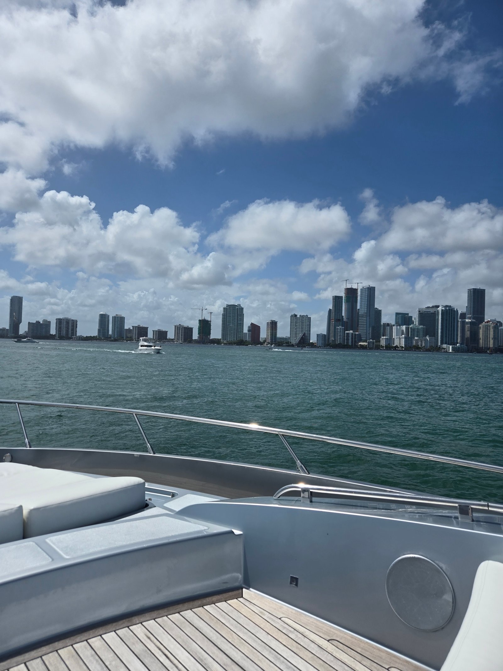 Día de diversión en la Bahía de Biscayne con aguas turquesa